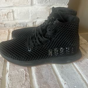 NoBull High tops Womens Size 8